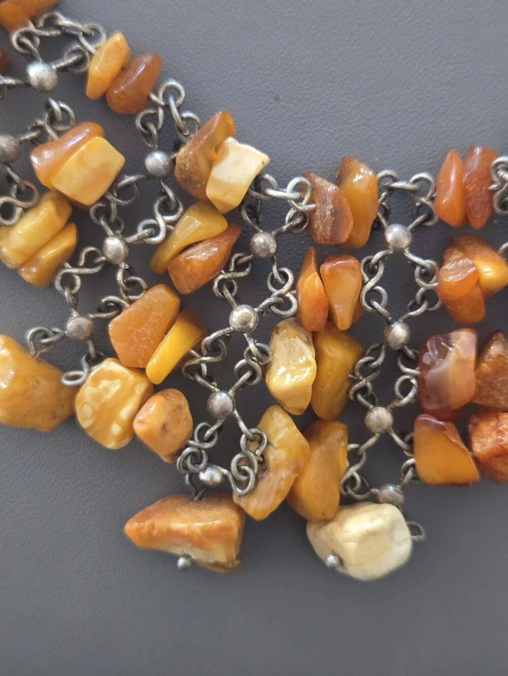Vintage Baltic Amber Bib Necklace – Butterscotch & Cognac Amber Estate Jewelry - Picture 5 of 7